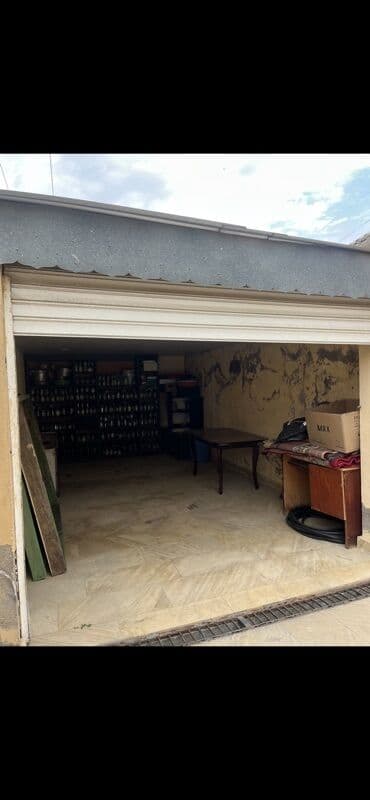 qara qarayev: Xırdalan, 4 otaqlı, Köhnə tikili, 146 kv. m — 17