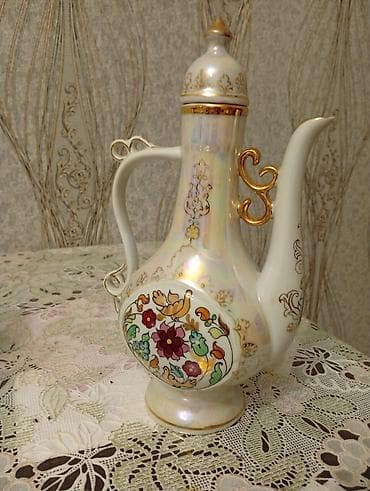 Porşelen dekorativ çay/qəhvə qabı – şərq üslubunda, qapaqlı -