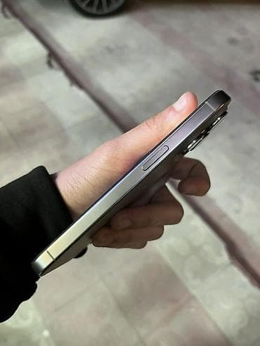 iphone xr satilir: IPhone 15 Pro, 256 GB, Natural Titanium — 4