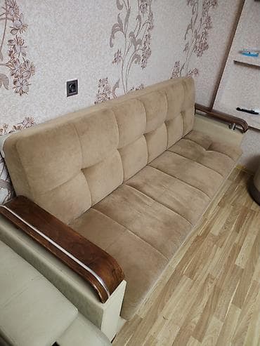isti: Krem-qəhvəyi rənglərdə oturma dəsti - Tərkib: 1 ədəd 3 yerlik divan + — 2