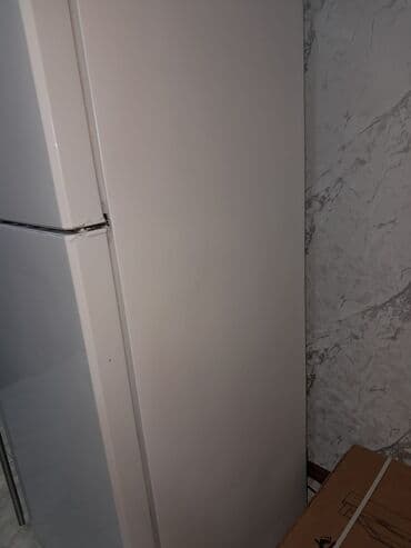 xoladelnik: İşlənmiş 2 qapılı Sharp Soyuducu Satılır, rəng - Ağ, Təkərli — 2