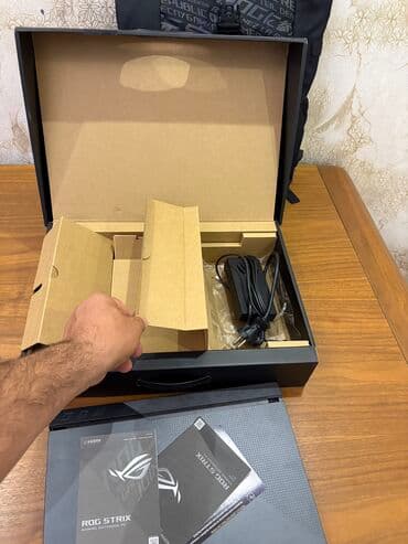 asus gaming: İşlənmiş ASUS ROG, 17 ", AMD Ryzen 7, 1 TB, Pulsuz çatdırılma — 10