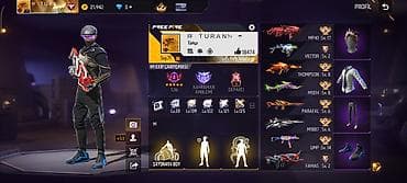 Digər: Free Fire hesabı üçün zəngin inventarlı oyun profili təsviri. Hesab — 7