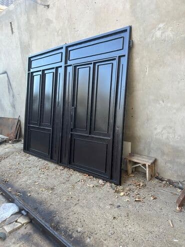darvaza ustu: Yeni Dəmir Həyət darvazası, Yana açılan, 3 m, Mexaniki, rəng - Qara — 1