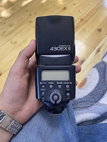 video reqstrator: Canon Speedlite 430EX II fotoaparat üçün xarici işıqlandırma - E-TTL/ — 6