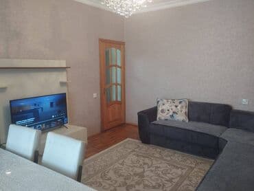 ist petrol tbilisi prospekti: Sumqayıt, 3 otaqlı, Köhnə tikili, 74 kv. m — 3