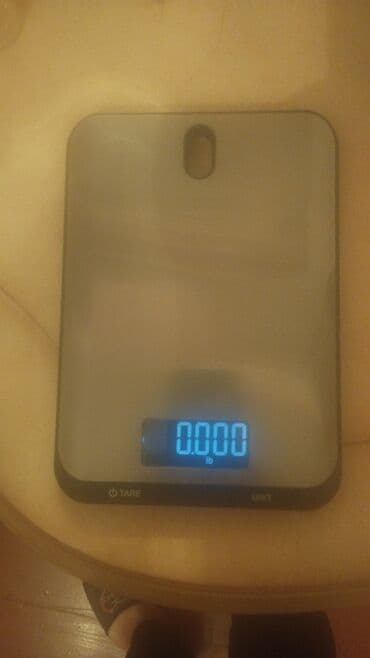 Rəqəmsal mətbəx tərəzisi - Paslanmayan polad ölçü səthi, yuxarı