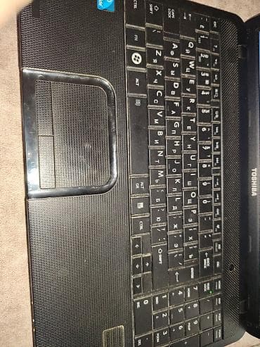 sony notebook 2020: Toshiba noutbuk - Ekran: təxminən 15.6", HD parlaq ekran - Prosessor — 4