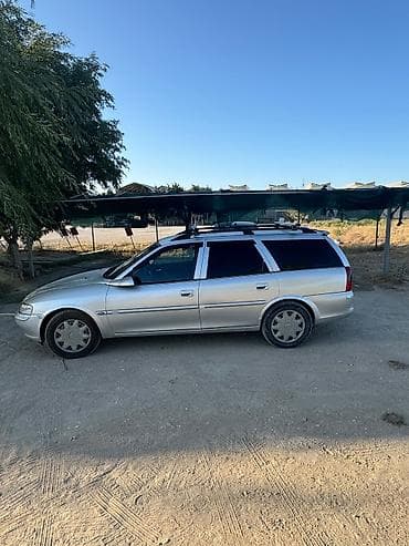 opel vektra 1998: Opel Vectra: 1.6 l | 1998 il 555500 km Universal — 3