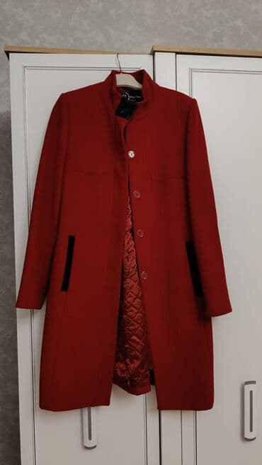 Нижнее белье: Temiz “Kaşmirdir” ideal veziyyetdedi,38-40 razmere uygundur. Rengi — 1