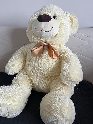 Fancy firmanın yumşaq oyuncağı. Biri 60 man. Ölçü: 60sm. Bağlı — 2
