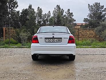 opel vectra 1996: Opel Vectra: 2 l | 1995 il 506000 km Sedan — 5
