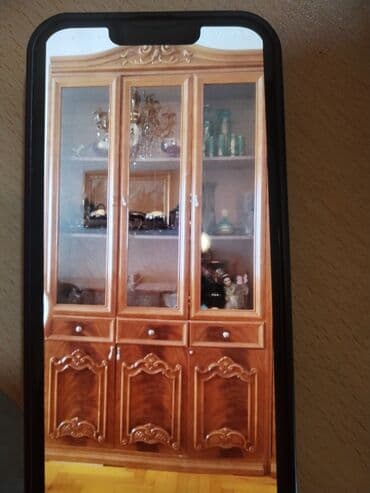 taxta dolab: İşlənmiş, Açılan, 3 qapılı Düz dolab, Bufet — 1