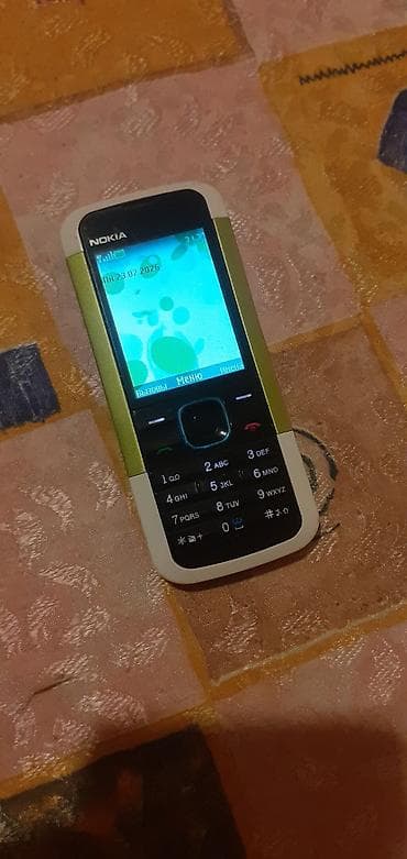 dubay telfon: Nokia 500, < 2 GB Memory Capacity, rəng - Yaşıl, Zəmanət, Düyməli — 2