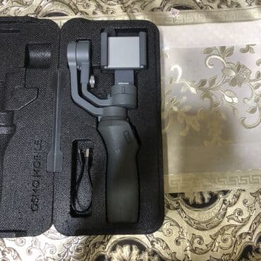 dji osmo mobile: Orjinaldır, 30-40 manatlıq məhsul deyil. 8 ay zəmanət verirərm. 3-4 — 1