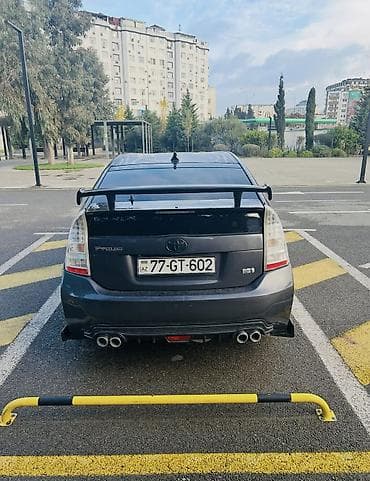 ford transit 8 1: Toyota Prius: 1.8 l | 2015 il Hetçbek — 3