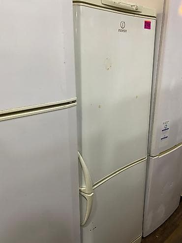 soyuducular ucuz: 2 qapılı Indesit Soyuducu Satılır, rəng - Ağ — 1