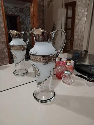 şüşə qab: Təcili satılır — 3