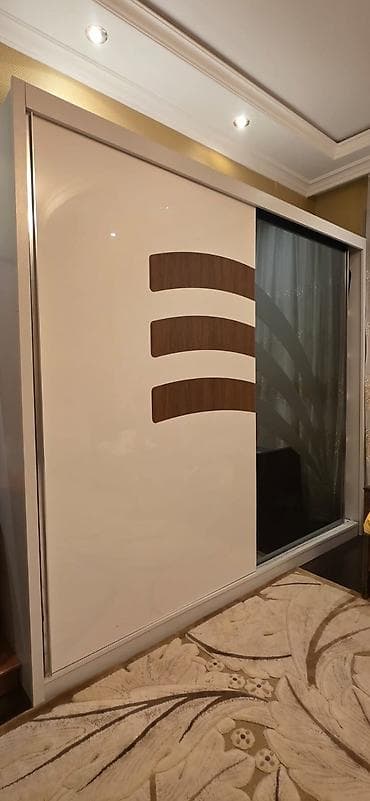 skaf satilir: Dolab 300azn Tecili satilir Ölçü Yandan 66 Uzunluğu 245 Hündürü 218 — 1