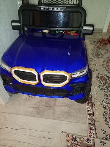 elekt: Uşaq üçün elektrikli minik avtomobili – mavi rəng Xüsusiyyətlər: - — 5