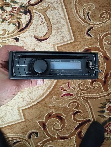 Dinamiklər və sabvuferlər: Maqnitol, Pioneer, AUX — 3