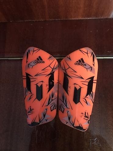 Məhsul: Adidas futbol üçün baldırqoruyucu (şin) - Model: Messi