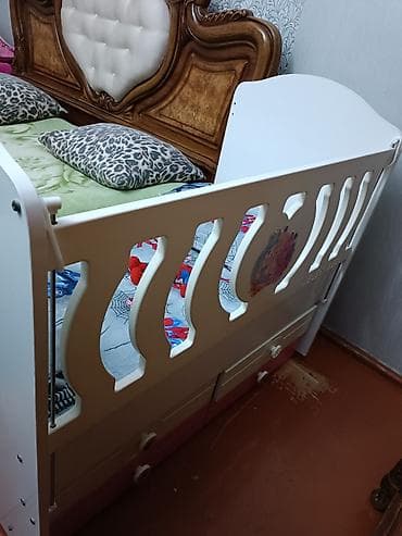 Uşaq beşiyi – transformasiya olunan model - Material: möhkəm