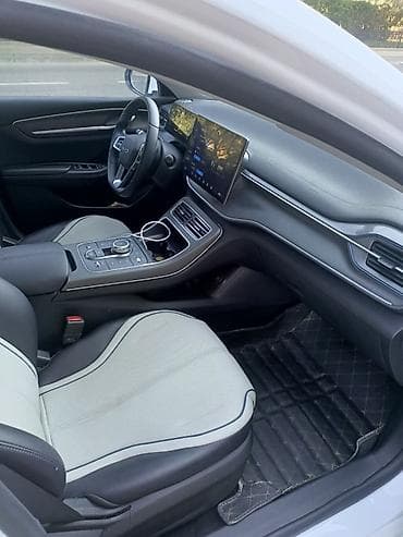 byd lizing: BYD Destroyer 05: 1.5 l | 2025 il 40000 km Sedan — 4