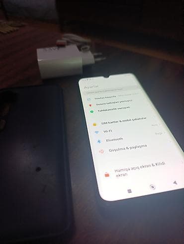 mi note 10: Xiaomi Mi Note 10, 128 GB, rəng - Qara, 
 İki sim kartlı, Barmaq izi, Face ID — 3