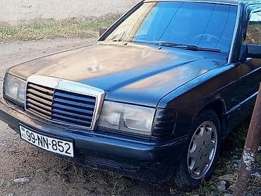 mercedes e 220: Mercedes-Benz 190 (W201) sedan - Kuzov: 4 qapılı sedan, qara rəng - — 8