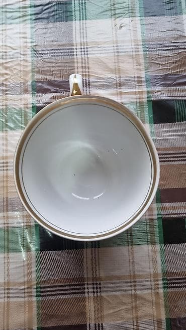 caska destleri: Советская подарочная чашка с блюдцем большого размера. есть потёртости — 3