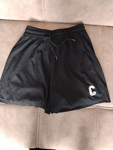 dəs paltar: Qısa idman şortu – qara rəng - Model: dizdən yuxarı, rahat kəsim - — 1
