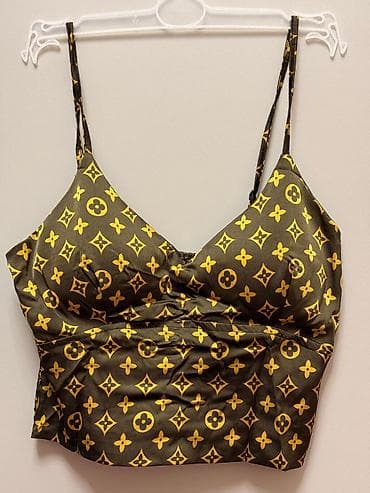 Qadınlar üçün naxışlı qısa top - Rəng: zeytun-yaşıl fon üzərində sarı