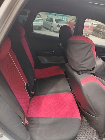 Kia cee’d SW (universal) – dizel CRDi Xüsusiyyətlər: - Kuzov — 6