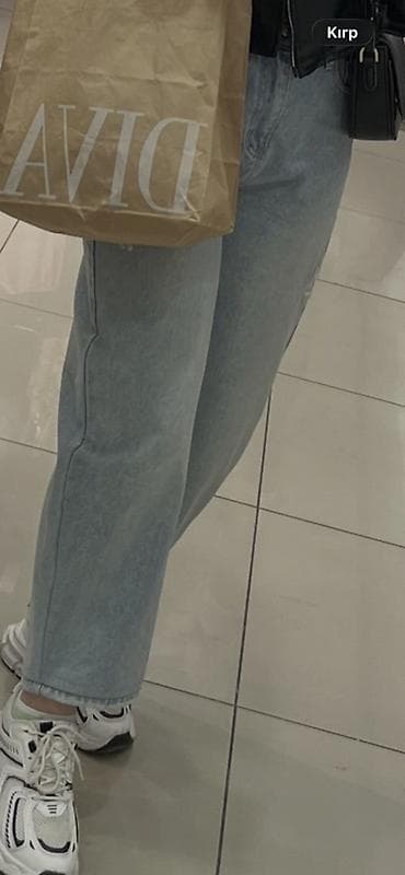 trapes şalvar cins: Aciq reng cins salvar satilir isteyen yazsin unvan nerimanovdan — 2