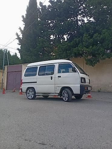 panel: Kompakt yük-sərnişin mikroavtobusu - Korpus: Ağ rəngli, sürgülü yan — 9