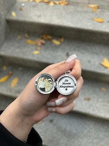 kişi qol saat: Şəxsi dizaynlı “locket” qolbaq/kulon asılqanları - Material — 1
