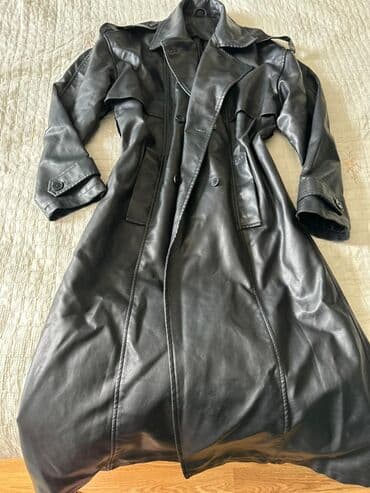 kelle qend xoncasi: Qara rəng dəri plaş 40 42 44 razmer — 2