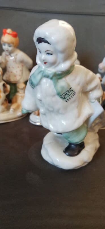 qiz polis sekilleri: Старний Царский чугун Касл 1890 годы харош. сахраности чены разные — 25