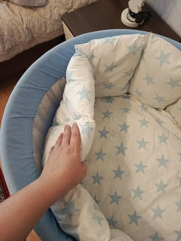 korpə uşaq yataqları: Oğlan və qız üçün, Yumru, Beşik, Dəst ilə, Matras ilə, Yellənmə mexanizmsiz — 7