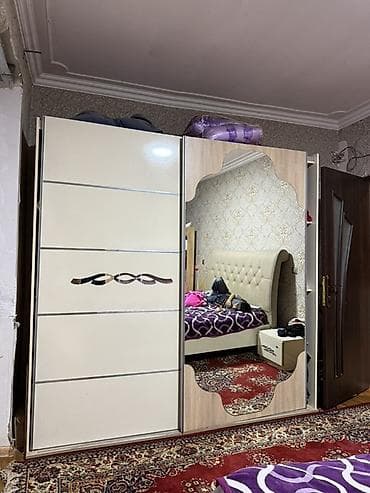 masa mebel: Yatak otağı mebeli dəsti Tərkib: - İki nəfərlik çarpayı: yumşaq — 2