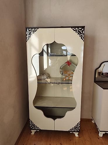 plastic qapi: İşlənmiş, TV stend, Kredit yoxdur — 2