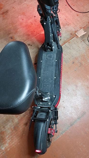 GPS naviqatorlar: Elektrik skuter – ST-555 PRO Xüsusiyyətlər: - Güclü ofroud tipli ön — 6