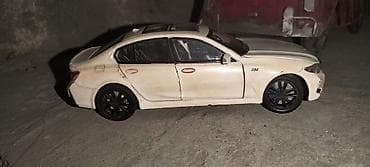 mini disk: Məhsul: BMW M seriyasına bənzər sedan oyuncağı (model maşın) — 2