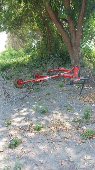 диски на авто бмв: Kənd təsərrüfatı işləri üçün nəzərdə tutulmuş narıncı rəngli traktor — 13