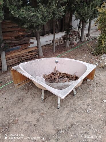 Digər santexnikalar: Künc akril vanna - Üçbucaq formalı künc dizaynı: məkanın səmərəli — 1