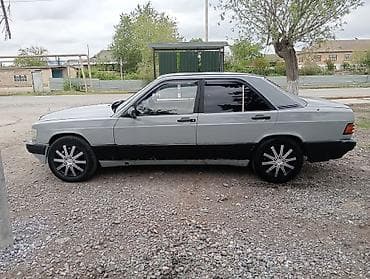 toyota corolla dizel: Mercedes-Benz 190 (W201) sedan sənədlər qaydasında.mator karopqa — 3