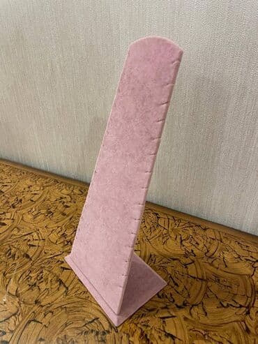 Vitrin üçün aksesuarlar: Aksesuar stendleri,her mehsuldan kifayet qeder var yeni coxdu.Qiymet — 2