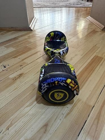 electro gitara: Özünü tarazlayan elektrikli hoverboard – qrafiti üslublu korpus - — 4