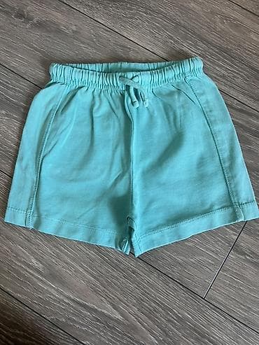 ZARA uşaq şortu

- Rəng: açıq mavi/mentol
- Ölçü: 18–24 ay (92 sm)